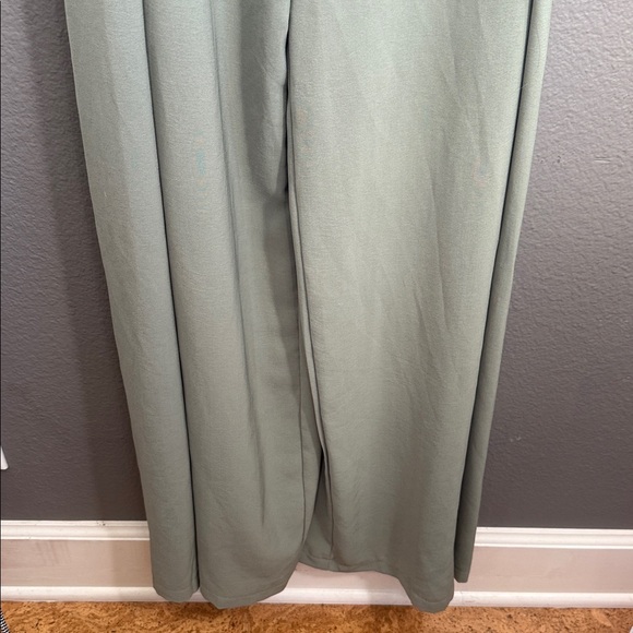 NWT L'ATISTE Sage Tie-Front Jumpsuit - Picture 9 of 9